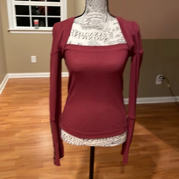 Free People Little Unruly Top NWT Size XS - Picture 2 of 7